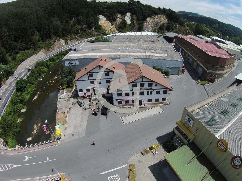 local en venta en arrankudiaga